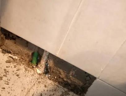 进贤楼顶漏水维修公司分享下修复水管漏水的几种小方法